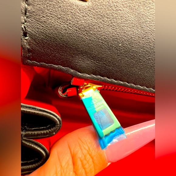 Valentino Stud Sign Shoulder Bag - Picture 14 of 15